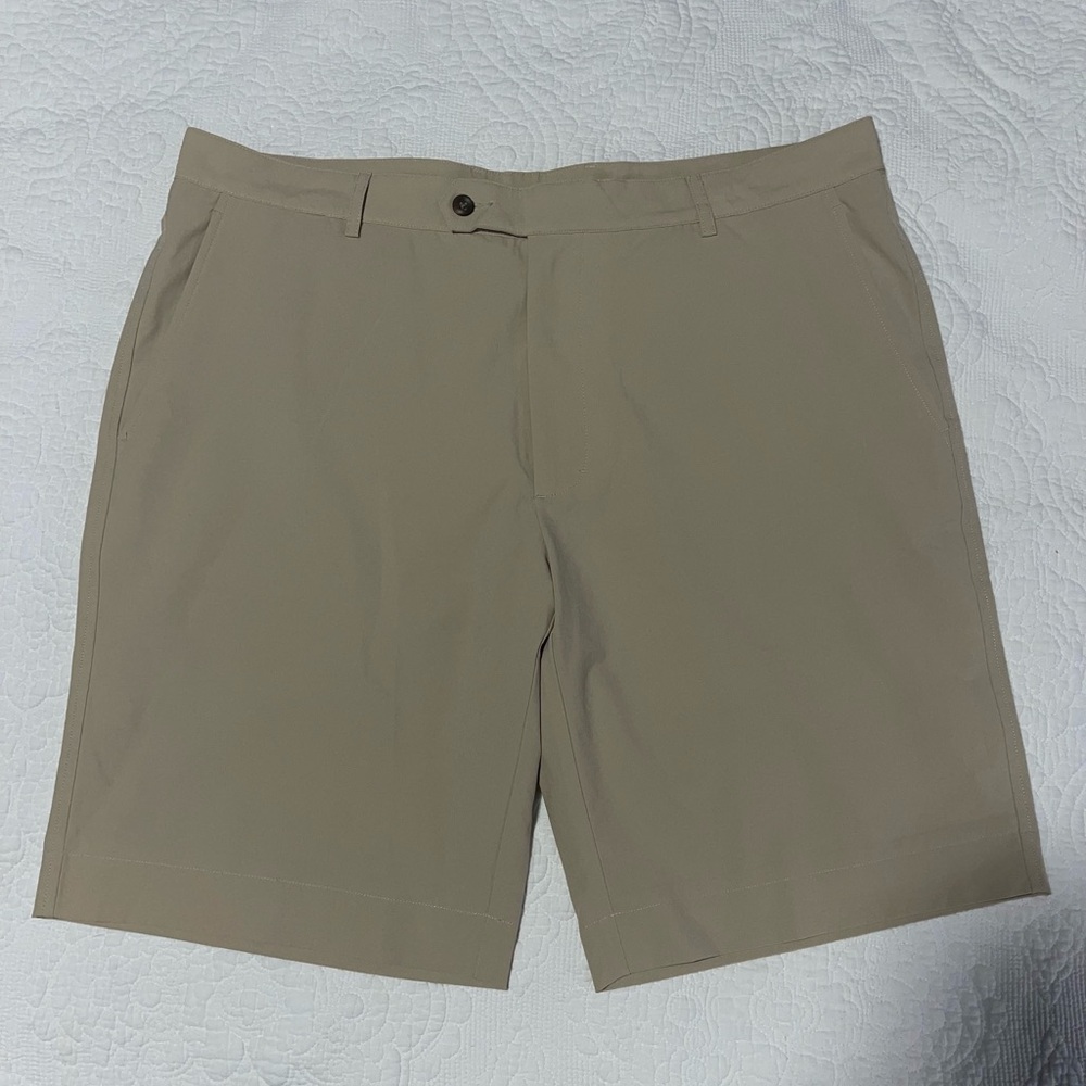 F&G Tech Tan Golfing Shorts Men’s Size 38